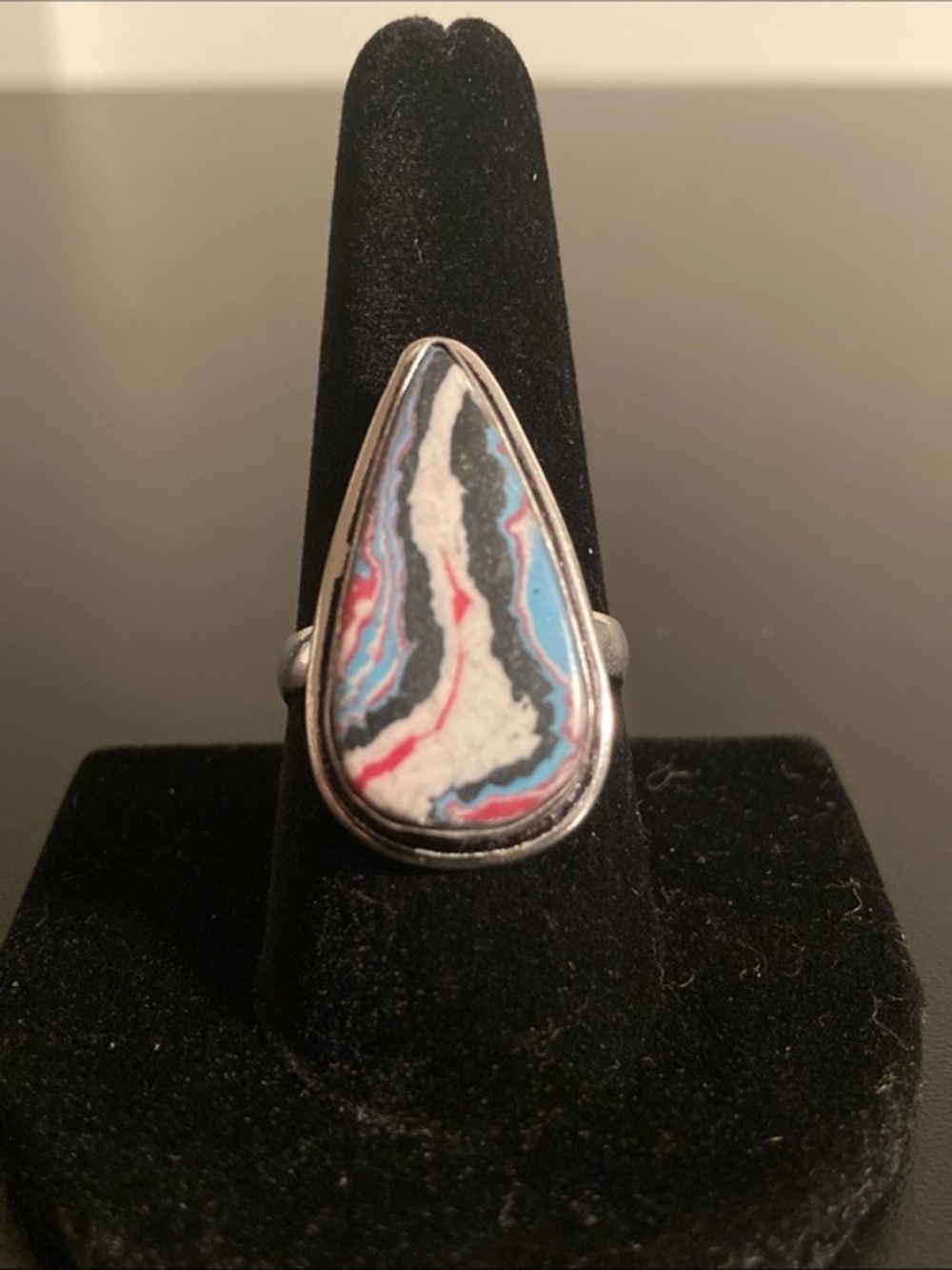Multicolor Teardrop Statement Ring in Blue, Black, White & Red size 9